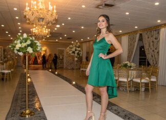 Zielona sukienka na wesele – jak dobrać buty, biżuterię, makijaż? Modne stylizacje weselne Zielona sukienka na wesele – jak dobrać buty, biżuterię, makijaż? Modne stylizacje weselne
